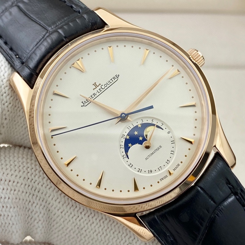 Watch0435