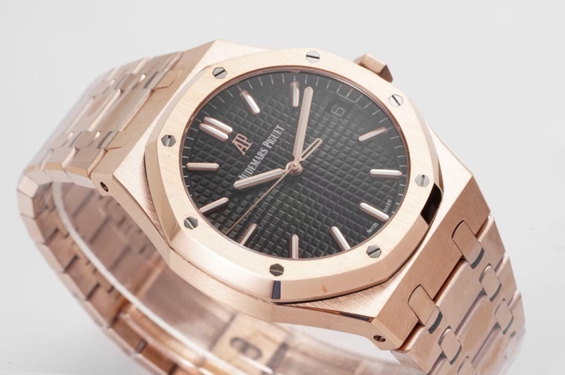 Watch0635