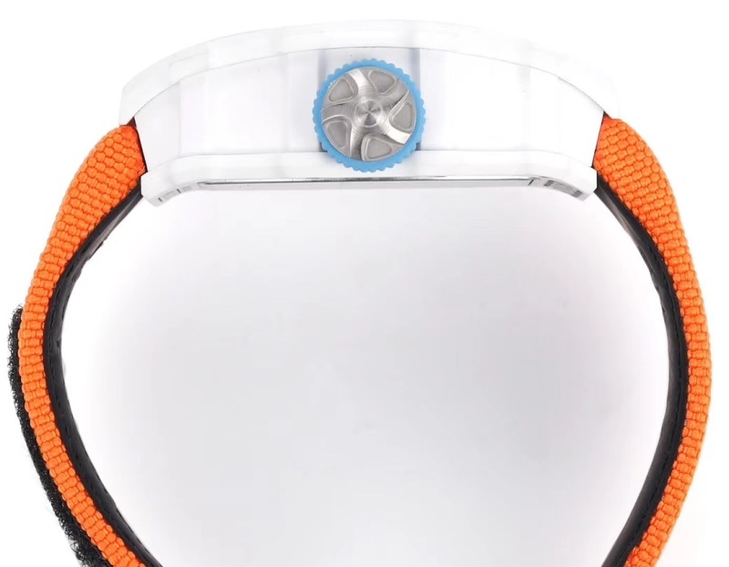 Watch0222