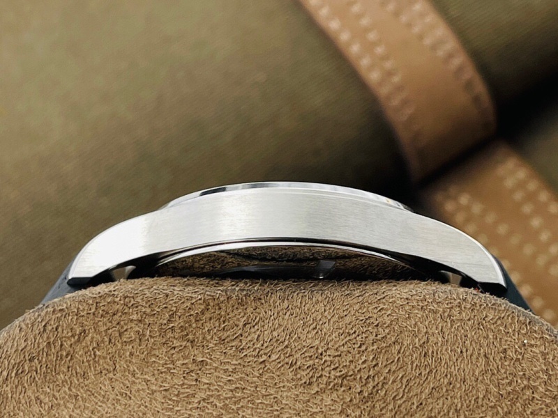 Watch0107