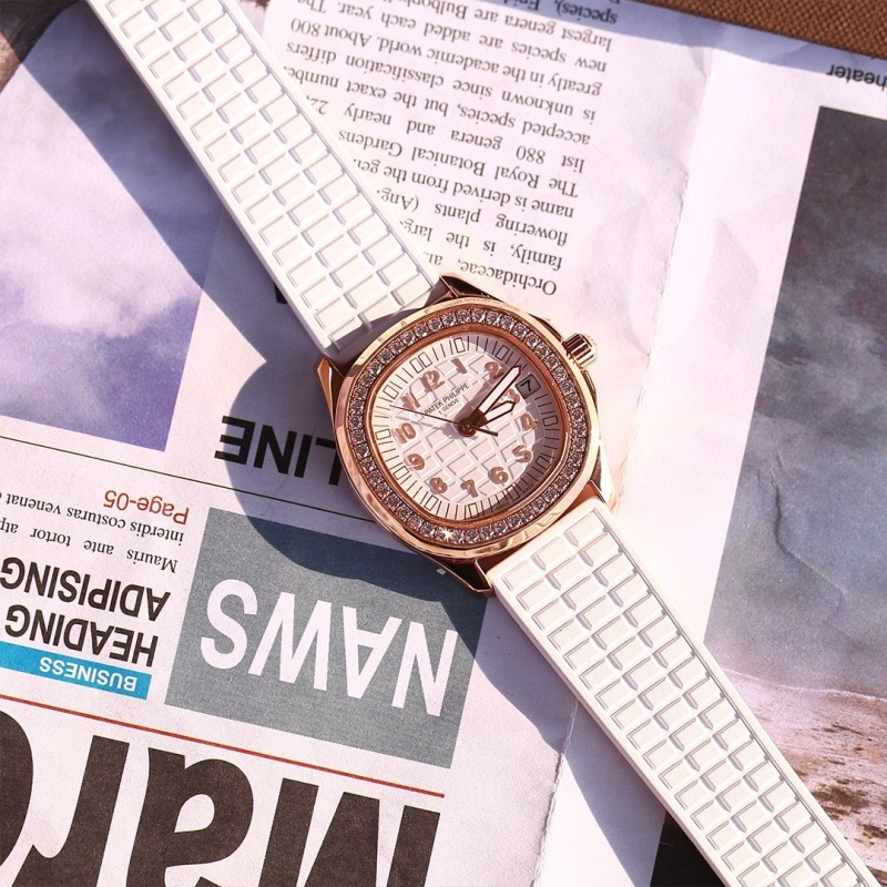 Watch0578
