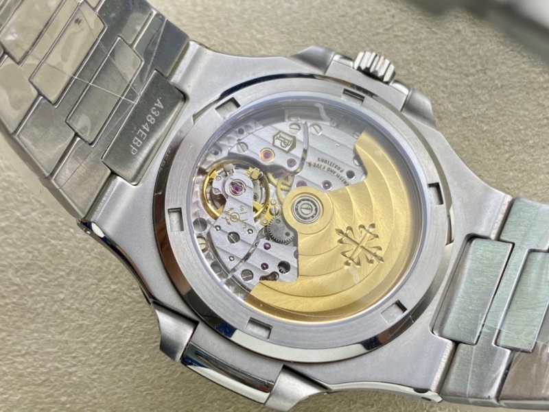 Watch0175