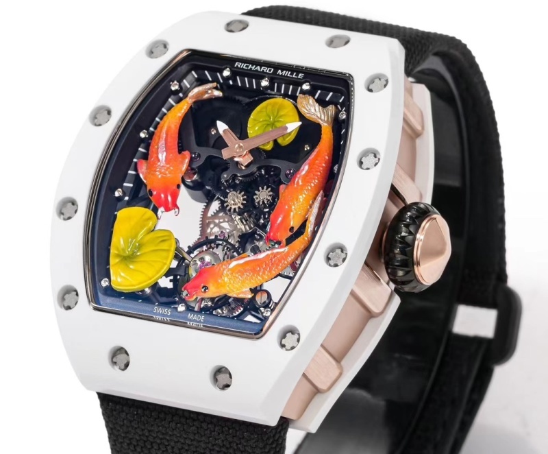 Watch0698