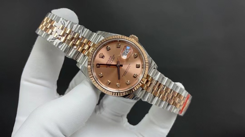 Watch0263