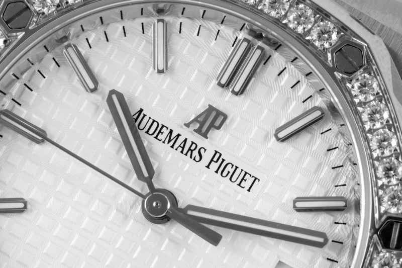 Watch0311