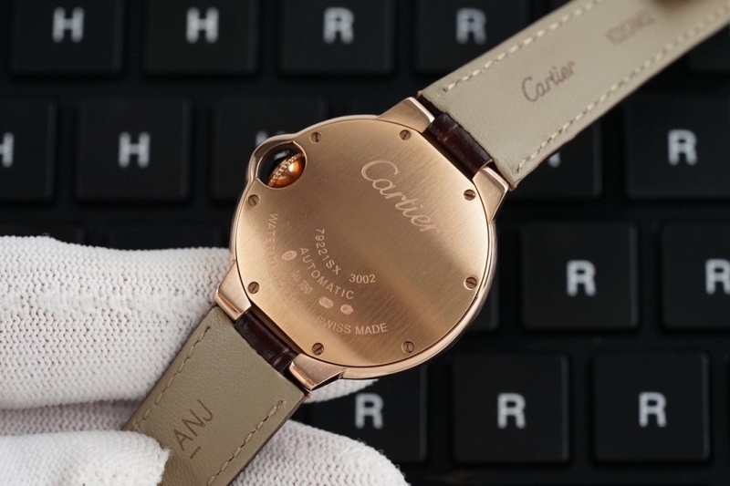 Watch0753