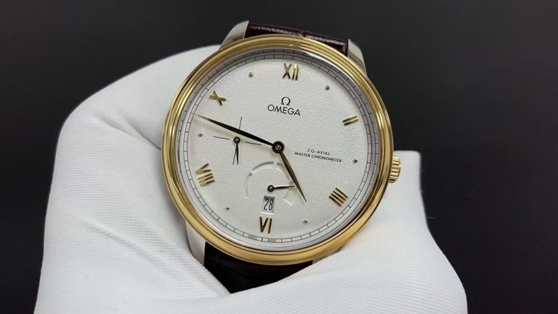 Watch0258