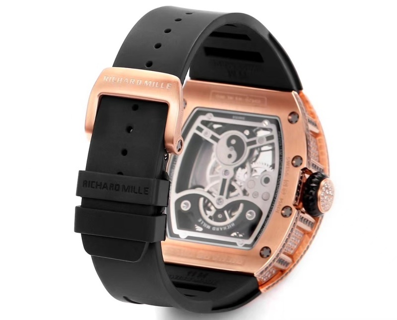 Watch0784