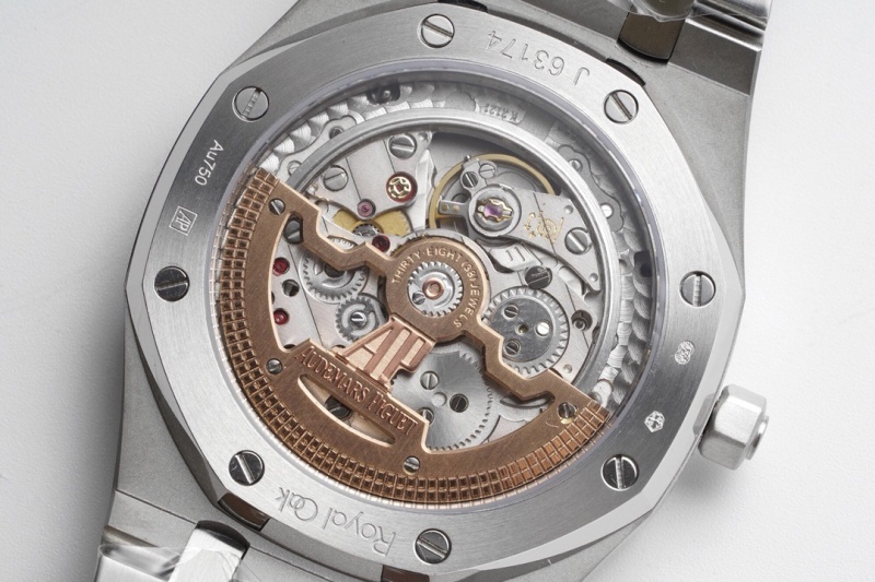Watch0063