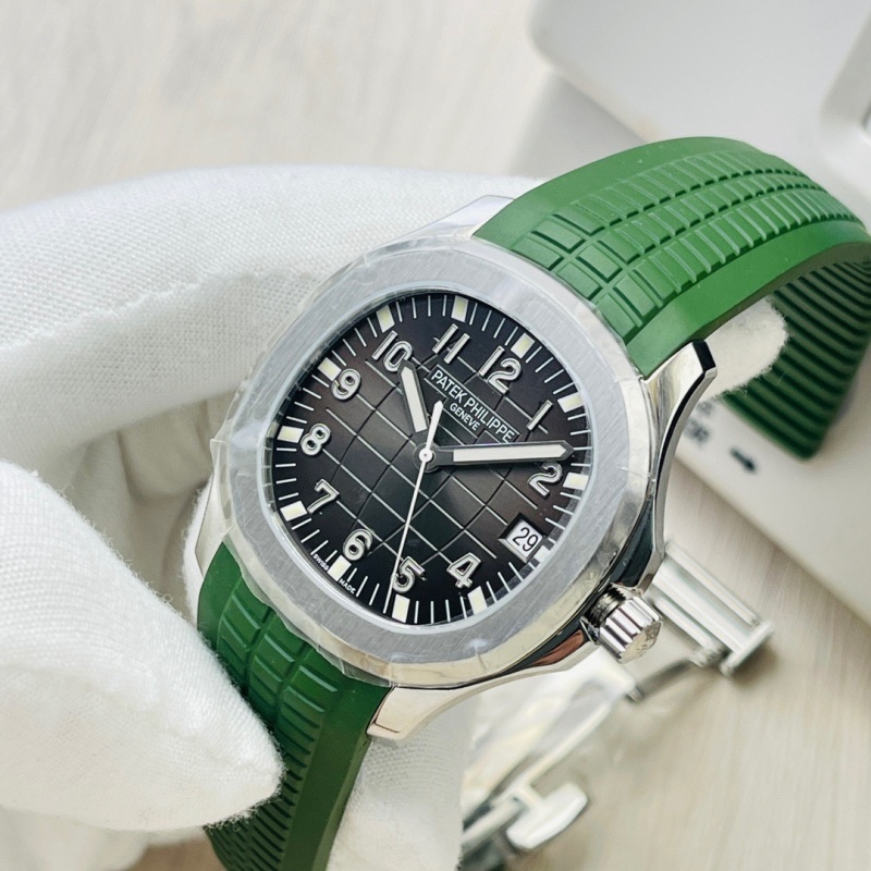 Watch0668