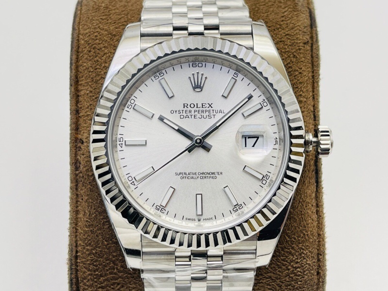Watch0071