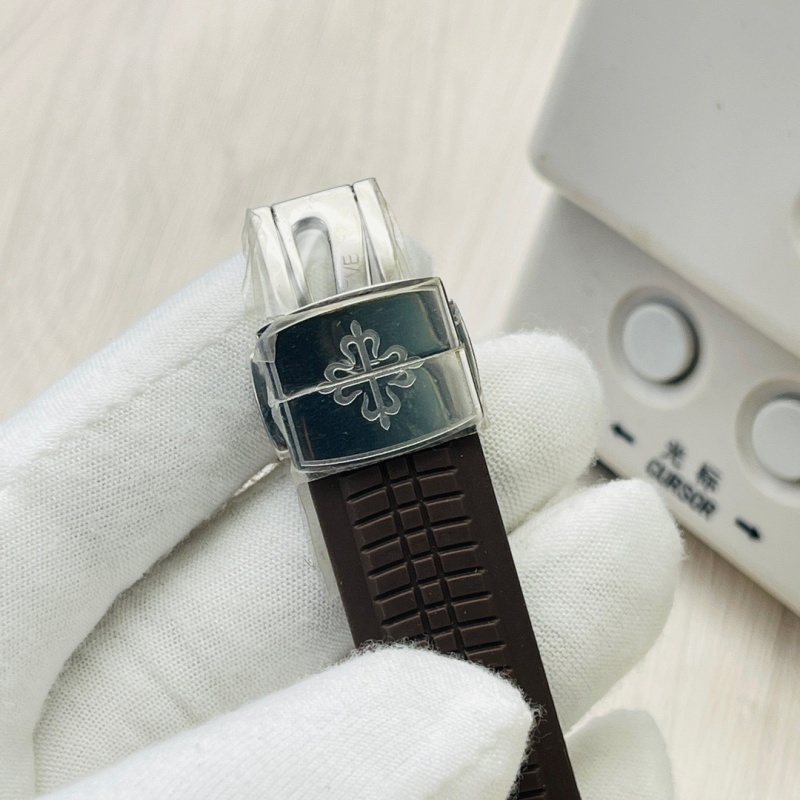 Watch0667