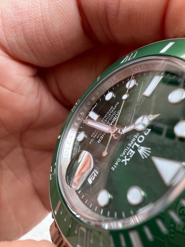 Watch0654