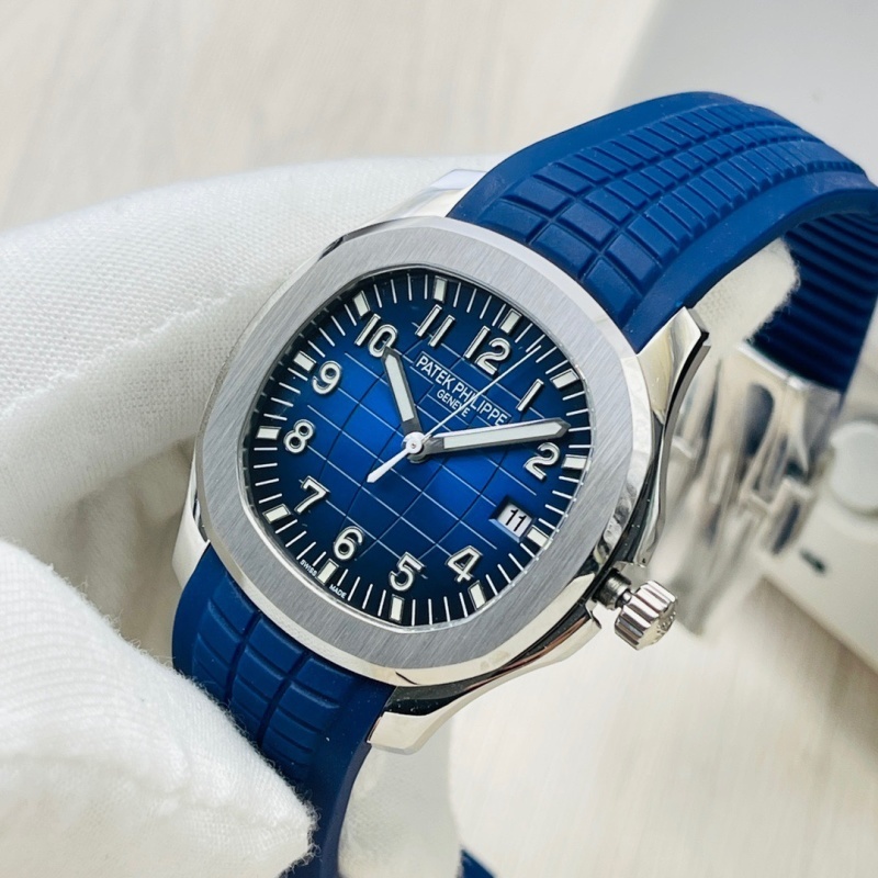 Watch0670
