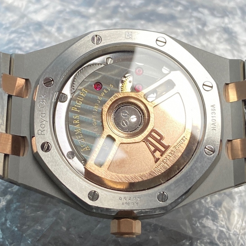 Watch0131