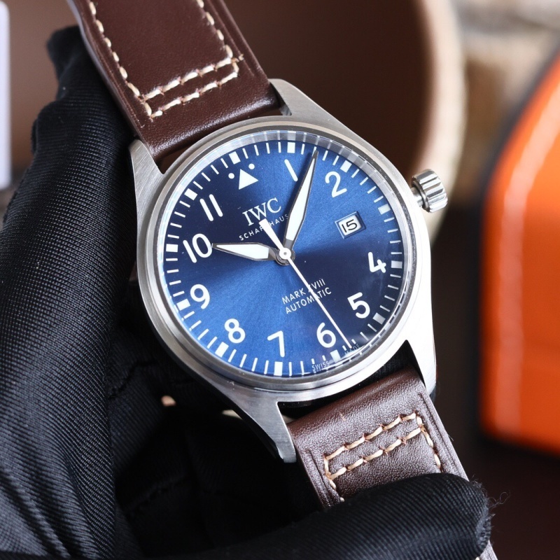 Watch0382