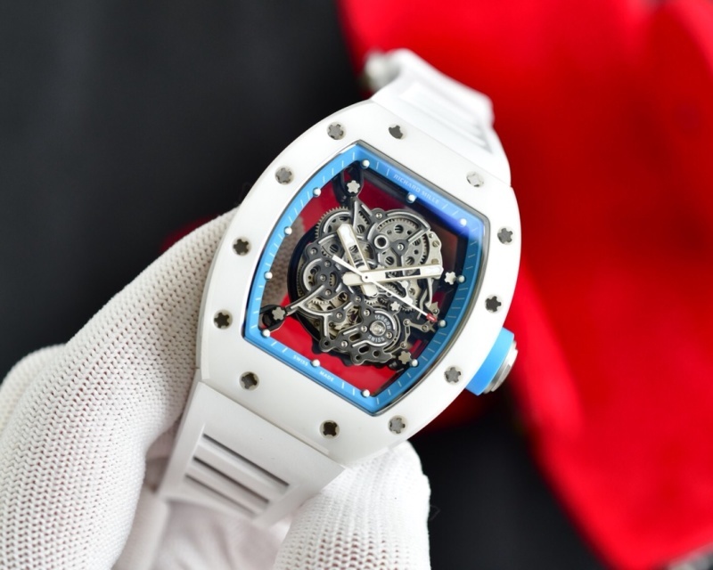 Watch0251
