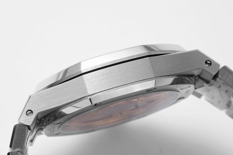 Watch0634