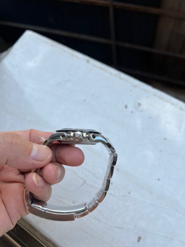 Watch0195