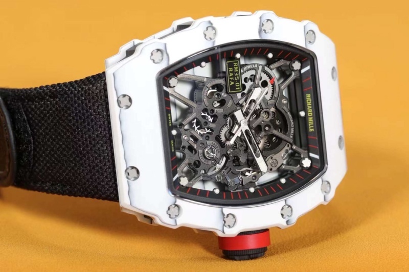 Watch0286