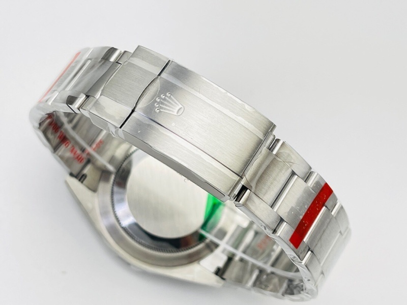 Watch0047