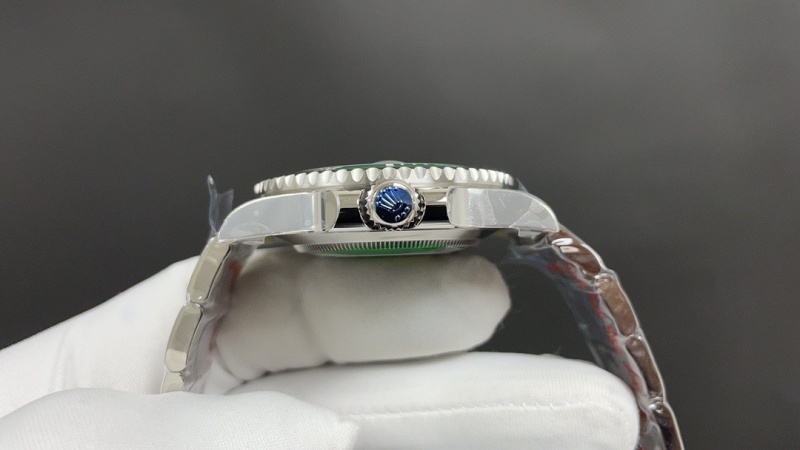 Watch0101