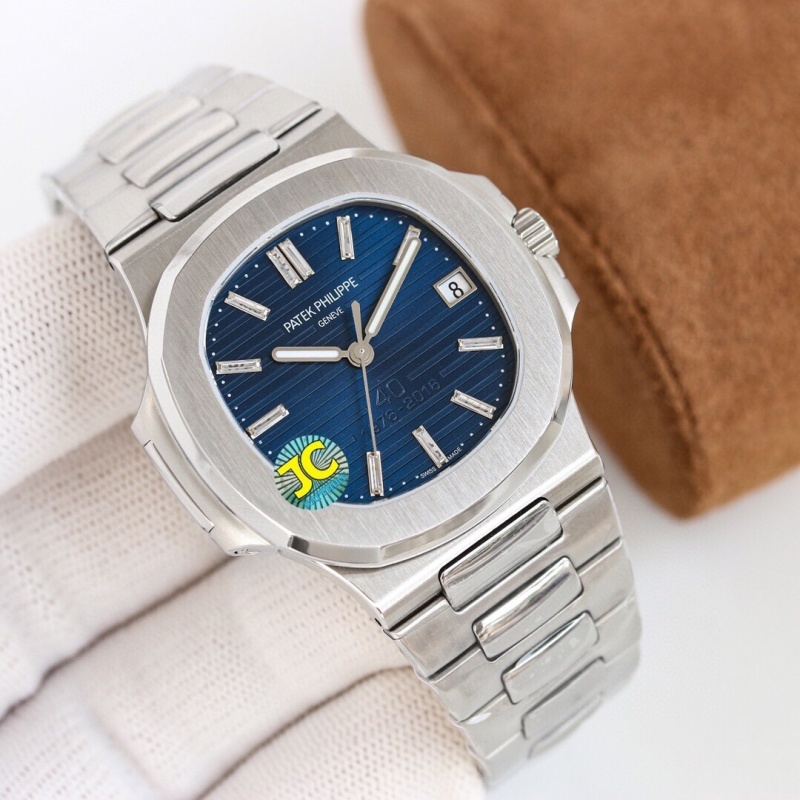 Watch0030