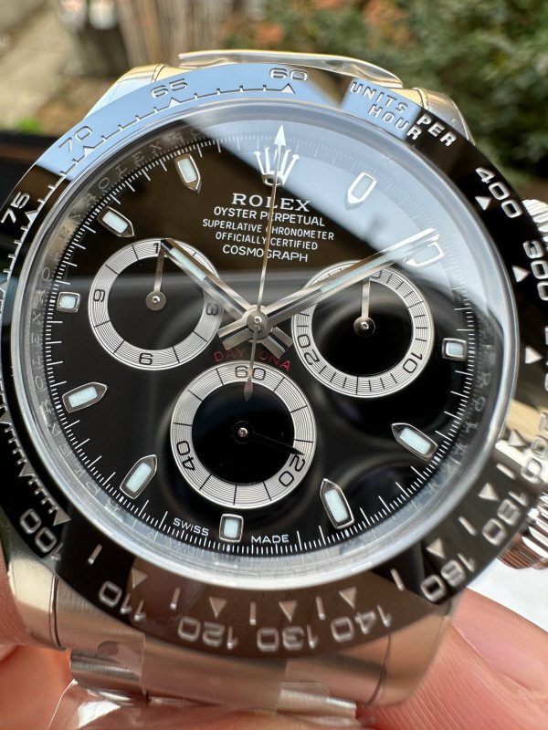 Watch0194