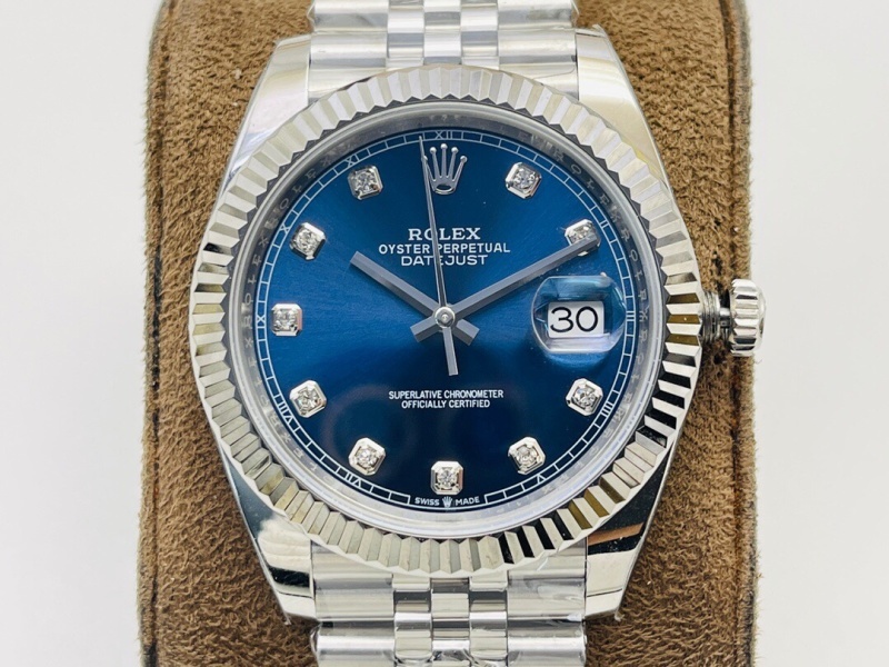 Watch0076