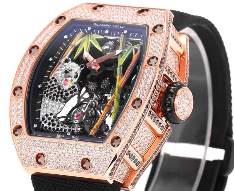 Watch0787