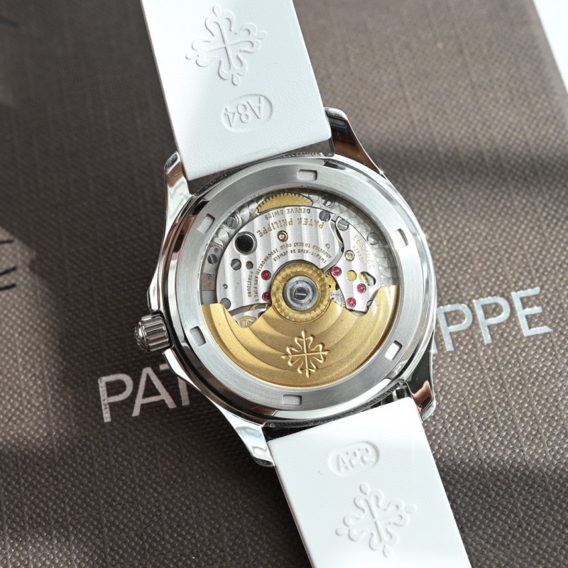 Watch0570