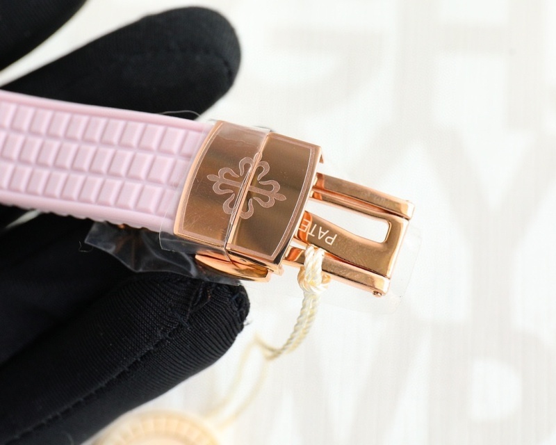 Watch0639