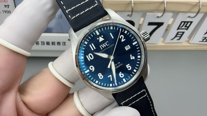 Top-grade watches 0103