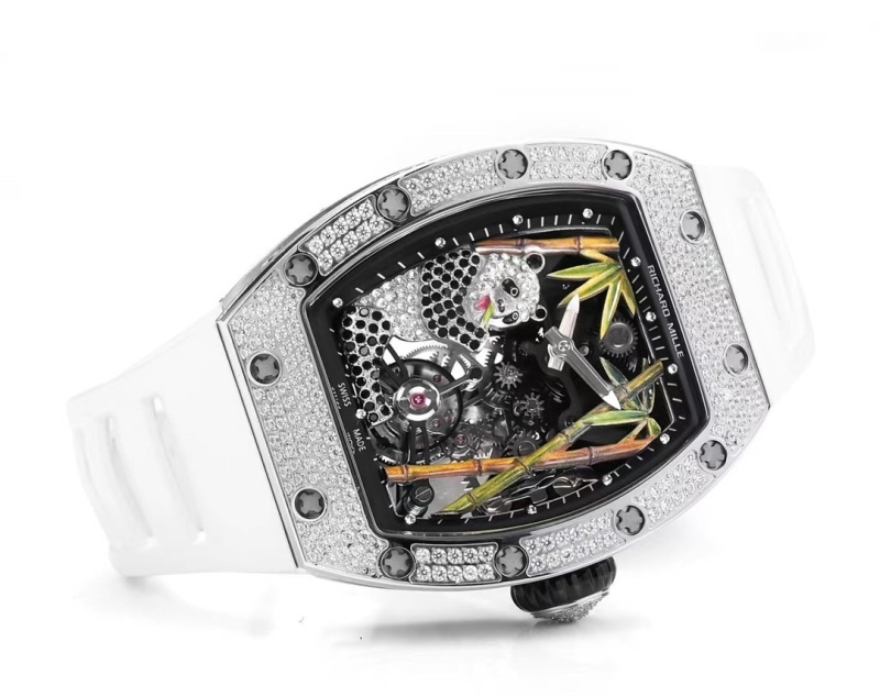 Watch0779
