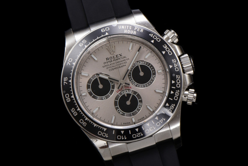 Watch0456