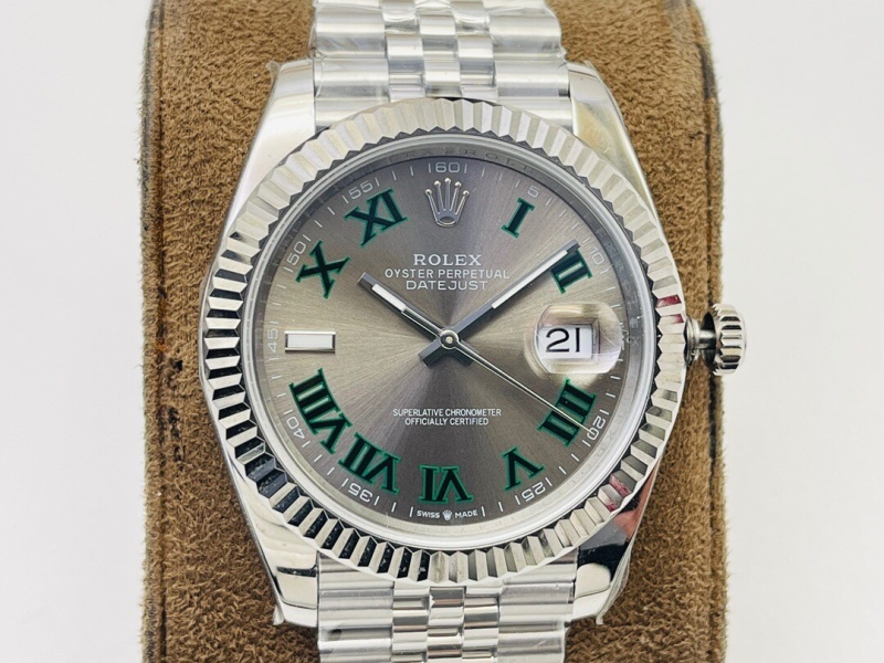 Watch0077