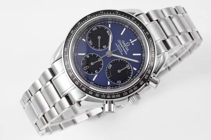 Watch0836