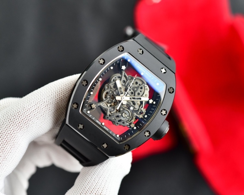 Watch0253
