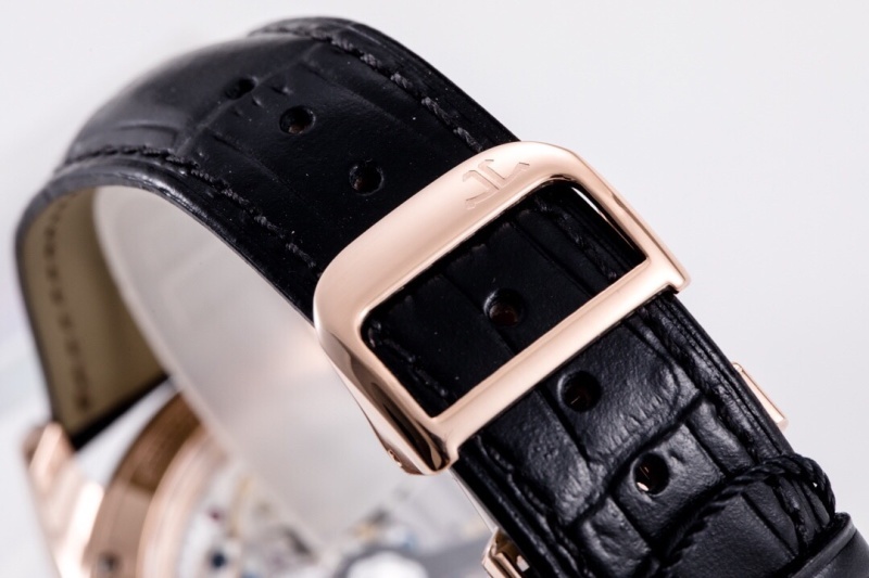 Watch0534