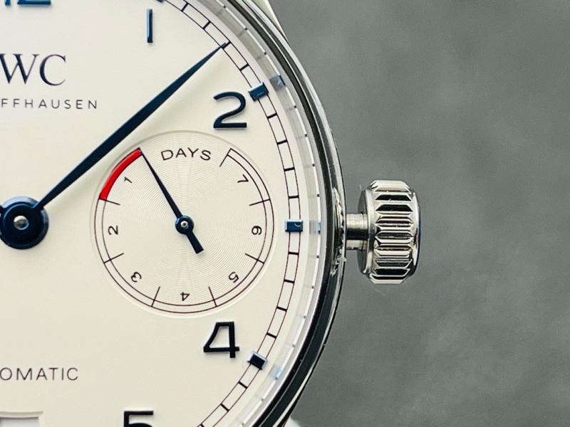 Watch0828
