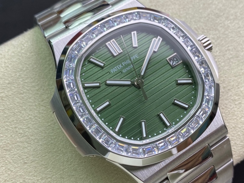 Watch0172