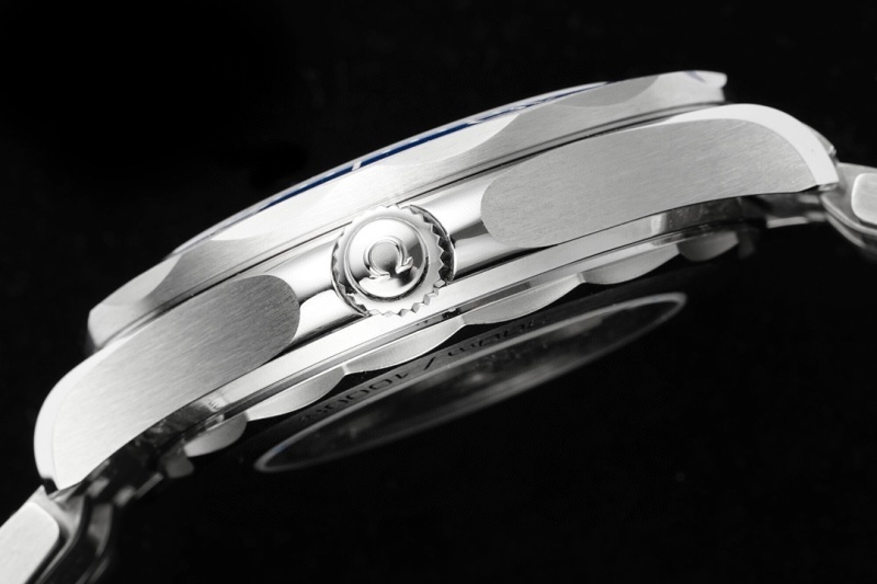 Watch0028