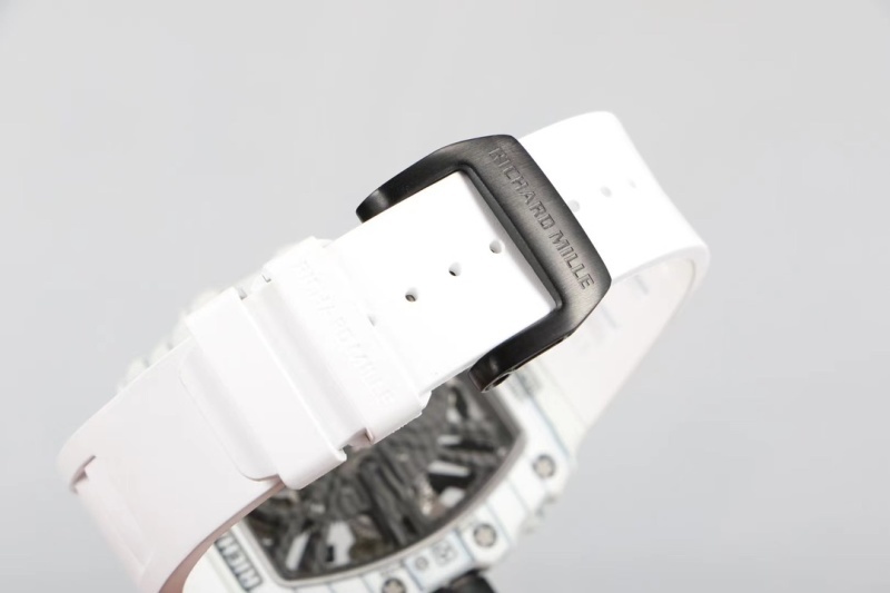 Watch0038
