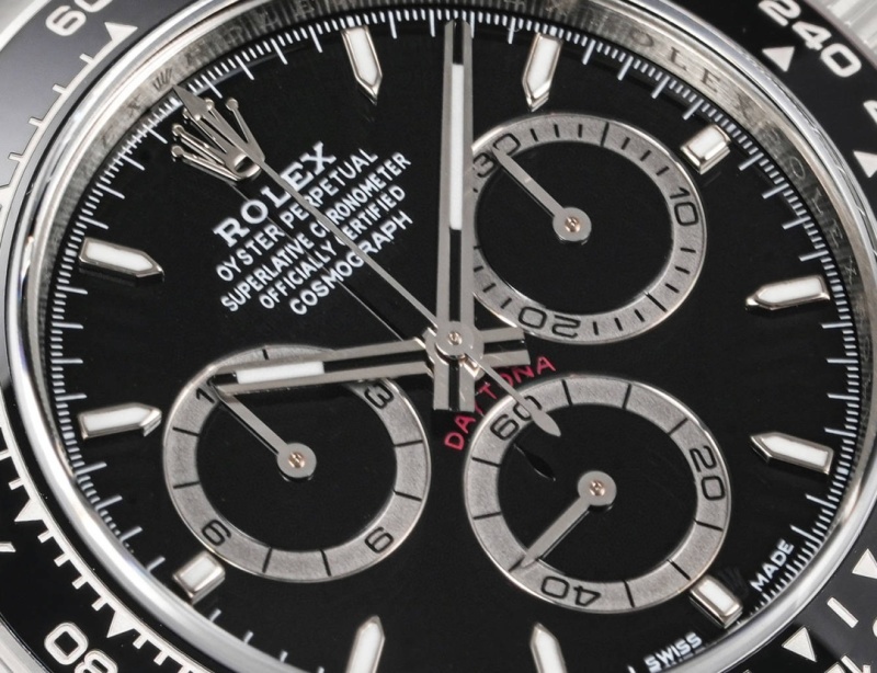 Watch0735