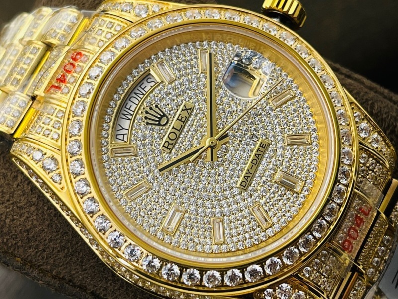 Watch0294