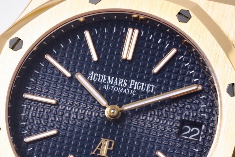 Watch0057