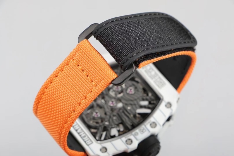 Watch0034