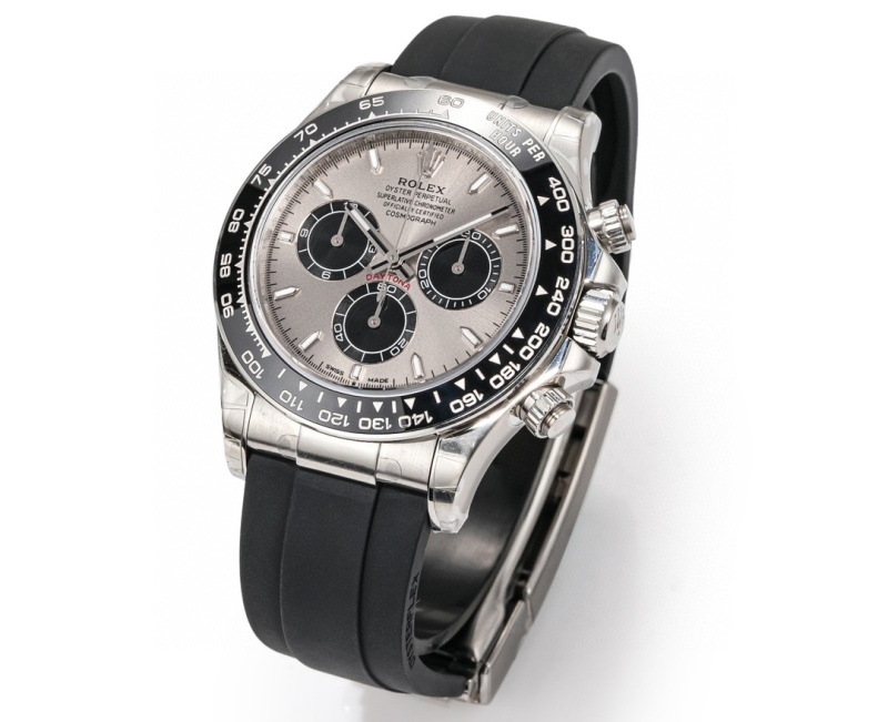 Watch0734