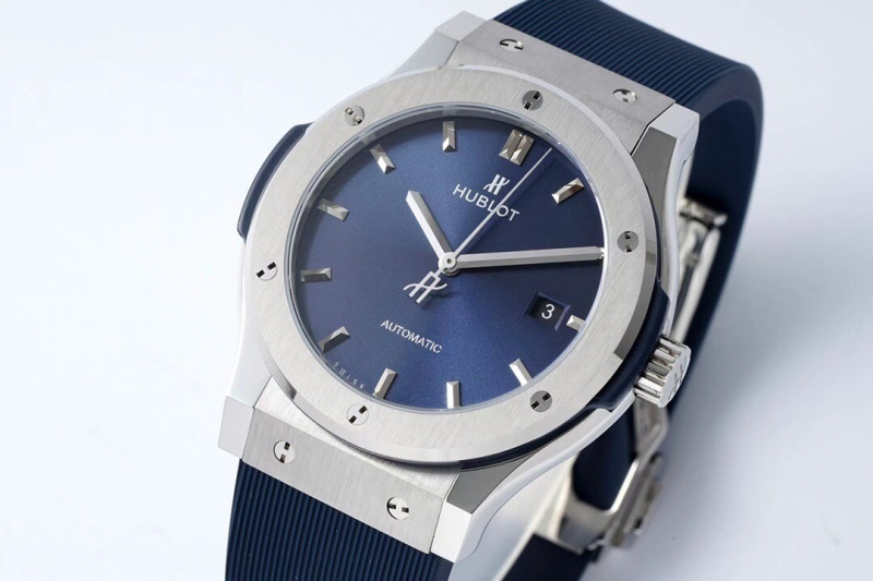 Watch0227