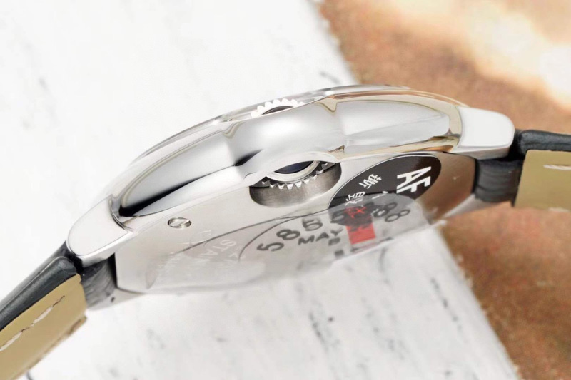 Top watch 0129